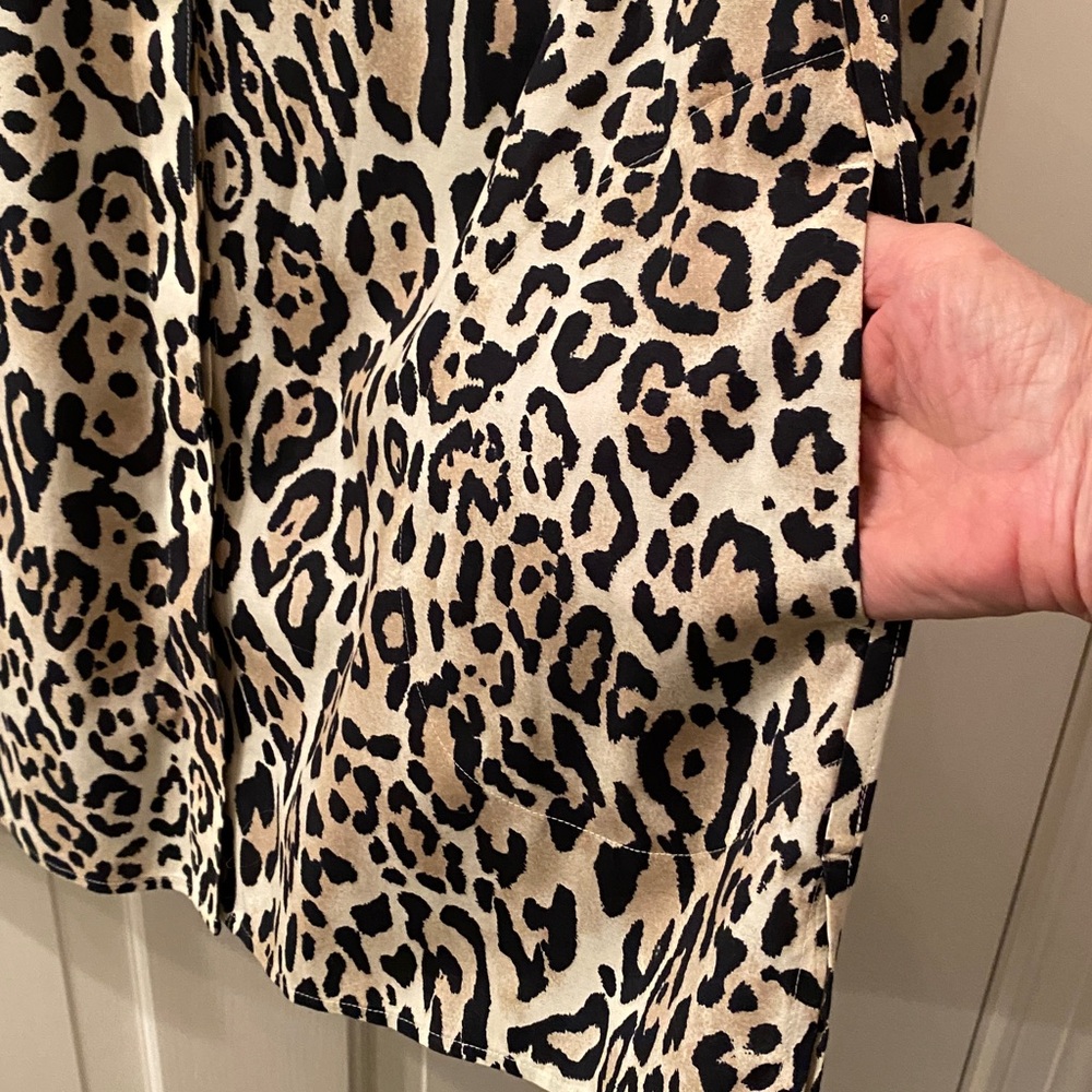 Chico's Animal Print Long Shirt/ Tunic - Picture 5 of 12